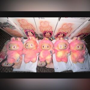 THE MONSTERS Big into Energy Series-Vinyl Plush Pendant